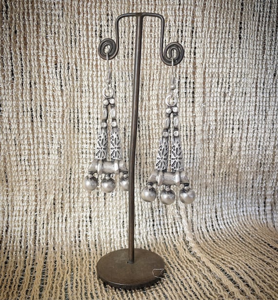 Cleopatra Empress earrings with final round beads