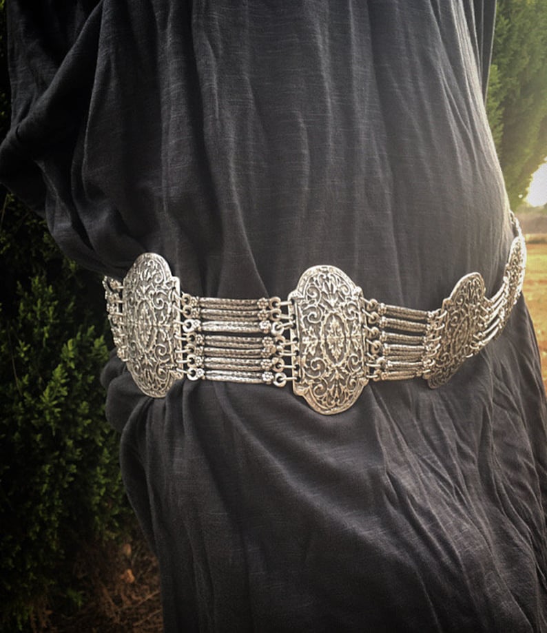 Oval big waist belt silver plated