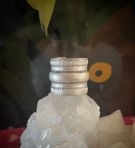 Tribal Crown round ring, adjustable, silver plated