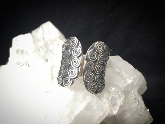 Spiral Tribal open siver ring