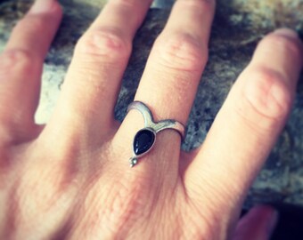 Pointy Sterling Silver ring and midi ring, with black onyx, turquoise and moon stone