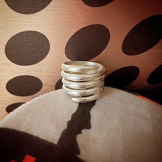 Funky wraparound sterling silver ring