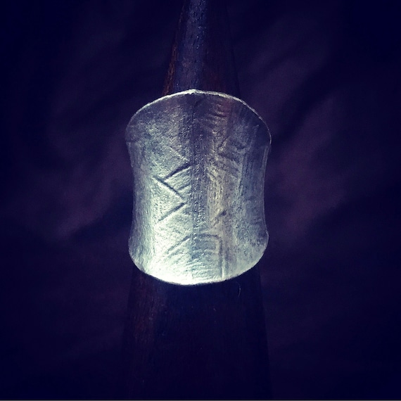Hieroglyphics ring
