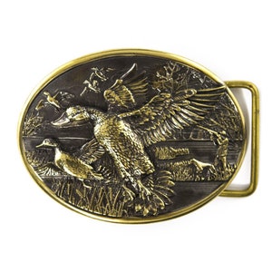 Duck hunting solid brass belt buckle, Trophy duck hunter gift, Waterfowl buckle for hunters, Duck Hunting Gear, Waterfowl Hunting Decor