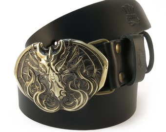 Ceinture en cuir avec boucle tête de dragon, dragon Fafnir de la mythologie nordique celtique scandinave, monstre serpent nordique Lindworm