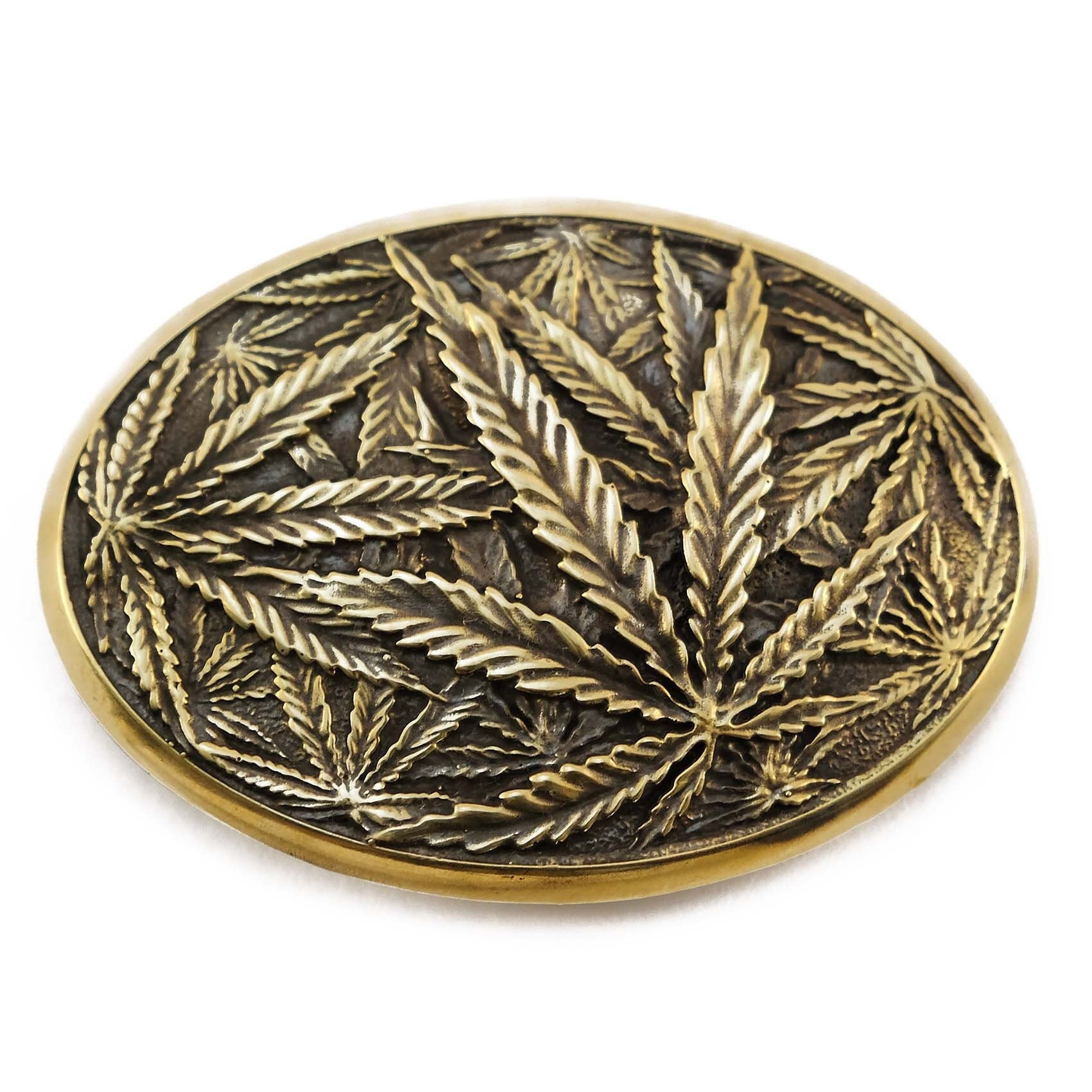 大麻の葉の真鍮製ベルトバックル、マリファナの雑草の葉の