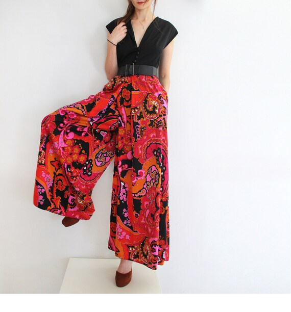 Vintage 70s Psychedelic Floral Jumpsuit Wide Leg
