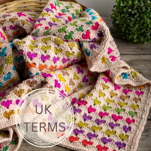 CROCHET PATTERN Heart Blanket UK terminology / Easy Beginner Blanket Pattern / Unique Baby Afghan Tutorial