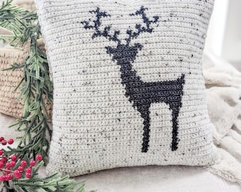 Reindeer Pillow Cover Crochet Pattern. Scandinavian Christmas Decor Cushion Case (English US PDF Pattern)