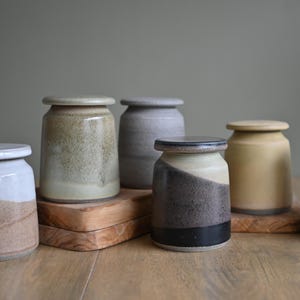 Mini Urn, Urns for ashes, Small Ceramic Jar