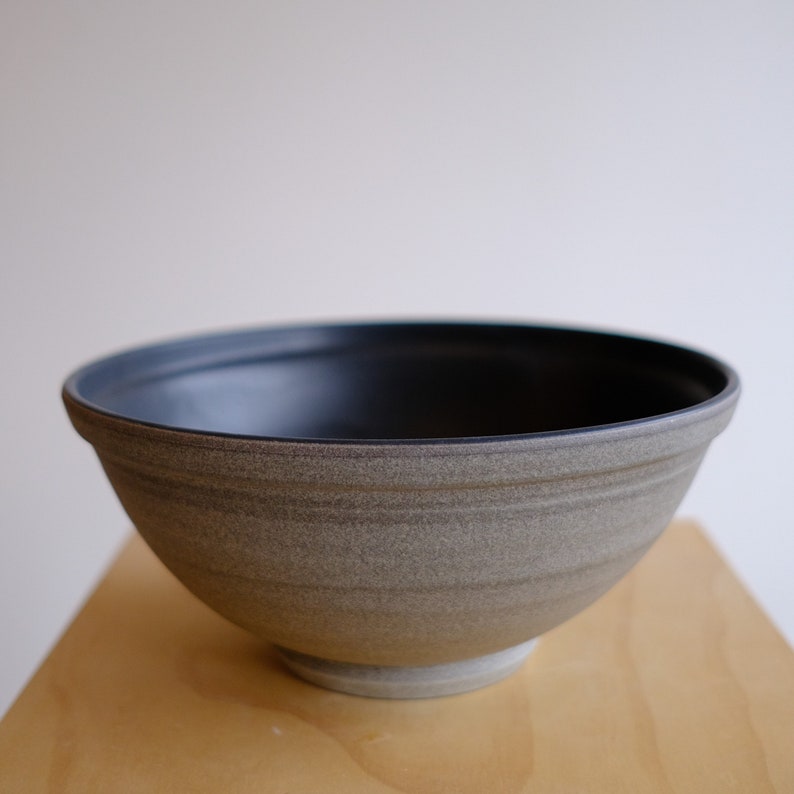 Large Stoneware Bowl, Serving bowl Black Stone