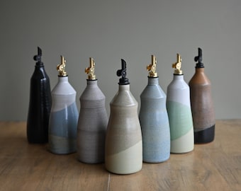 Olive Oil Dispenser, 750ml, Ceramic Oil Cruet