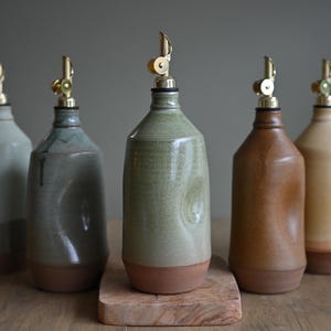 Olive Oil Bottle, Oil Dispenser, 22oz