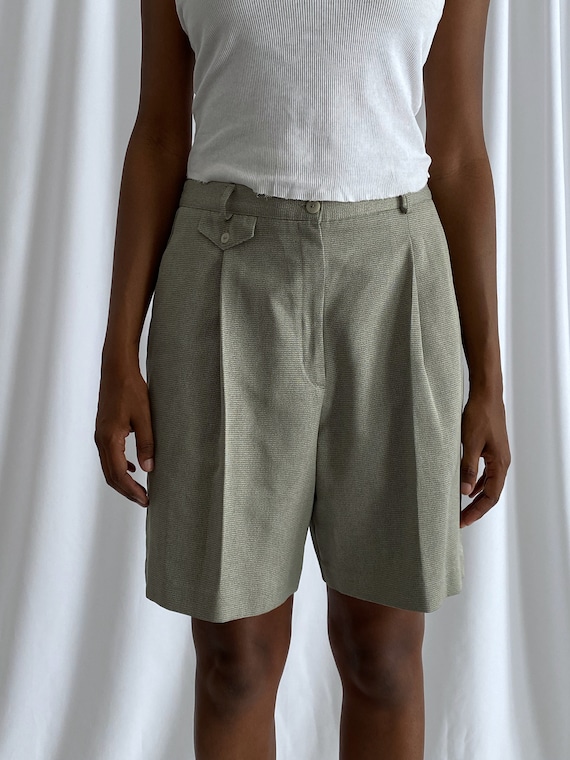 Green bermuda shorts - image 3