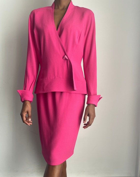 Pink blazer shop and skirt set