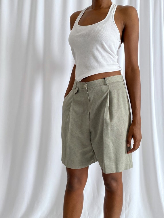 Green bermuda shorts - image 1
