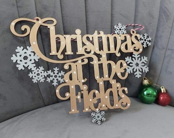 Letrero colgante de pared con el apellido Navidad, letrero personalizado de Navidad, decoración navideña para el hogar, letrero personalizado de Navidad.