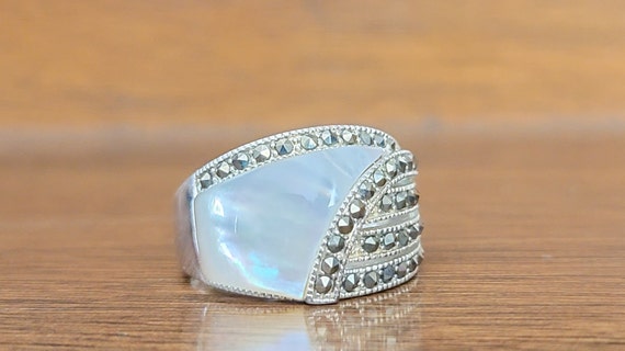 Sterling Silver Ring With Mother Of Pearl And Mar… - image 5