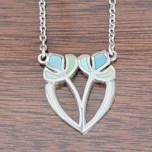 Sterling Silver Necklace With Mother Of Pearl Pendant - Sterling Silver  - Mother Of Pearl Accents Flower Pendant  - Necklace  - Pendant