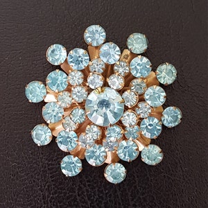 Vintage Rhinestone Brooch  / Vintage Blue Brooch