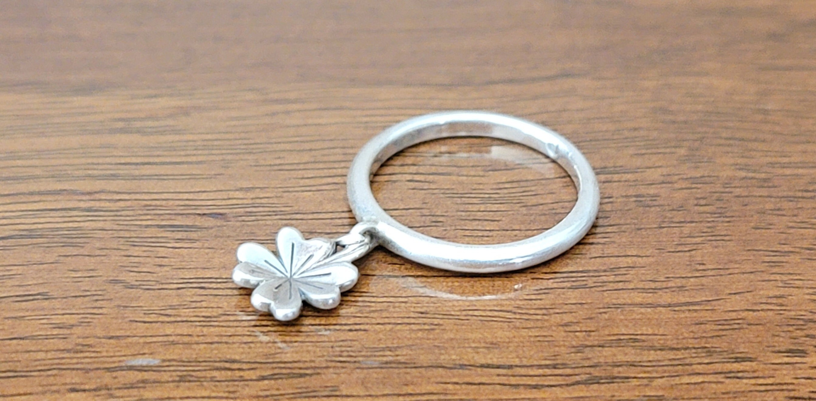 Pandora shamrock ring sale