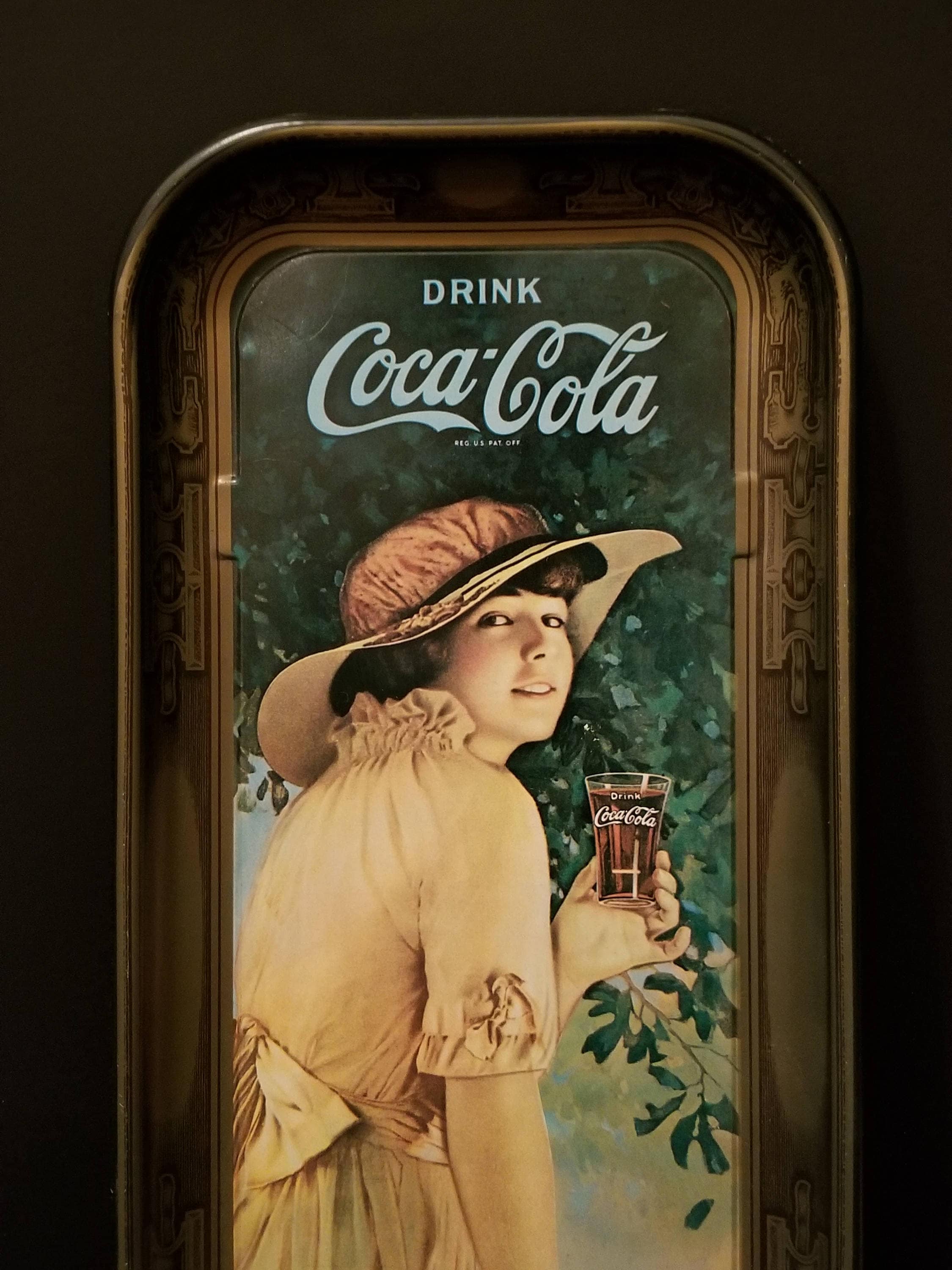 Vintage Coca Cola Tray / Metal Tray / Advertising Tray