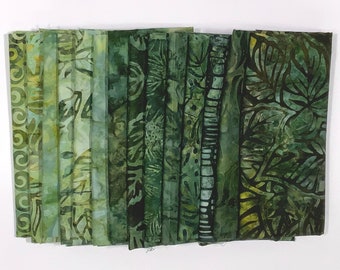 New for January POUND PACK PLUS 892 Greens Batiks & Handpaints Fabric Bundle