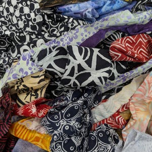 1 Pound Scrap Bag Lunn Fabrics Batiks & Hand Paints Mixed Fabric STRIPS ONLY Bundle