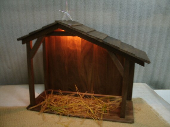 Walnut Nativity Stable/Shed Manger scene Creche/Farm Animal Toy-Miniature 