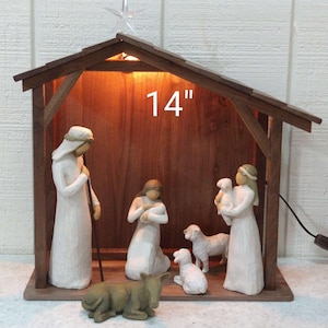 Traditional Walnut Nativity Stable/Barn/Creche/Christmas Manger Scene/Miniature Village Clear Finish image 3