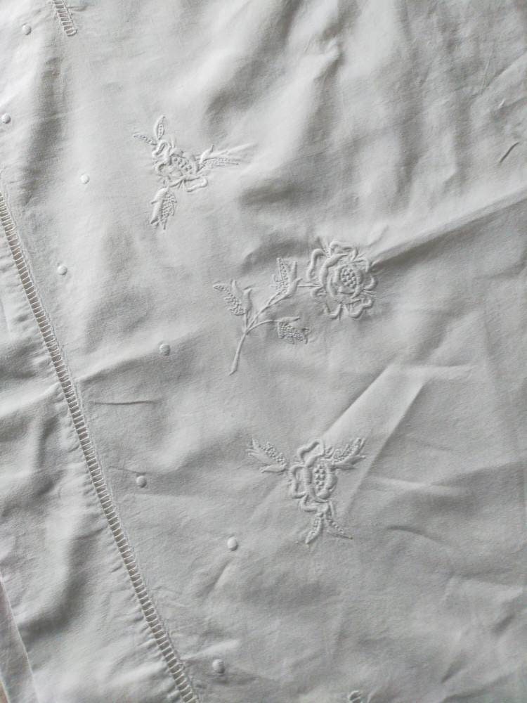 drap Ancien Brodé 1940