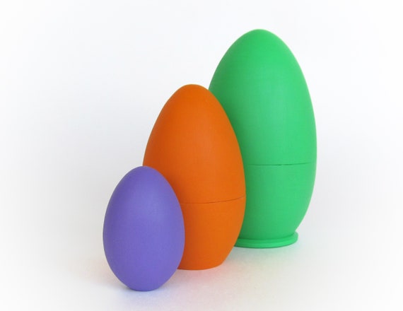 wood nesting eggs