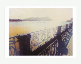 Beach, San Sebastian, Original Screenprint by Kim Hunnersen, 50 x 70 cm