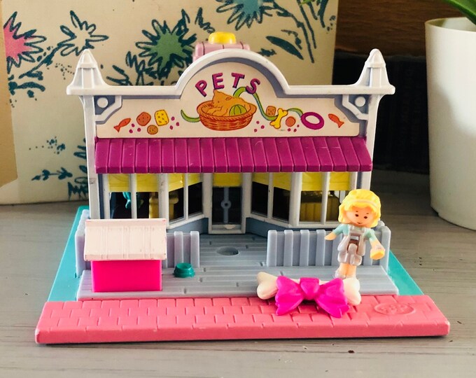 Vintage 1990's Polly Pocket Pet Shop Pollyville 1993 Bluebird Polly