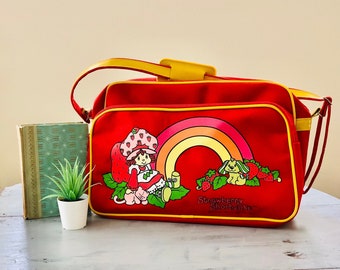 Vintage 1980's Strawberry Shortcake Overnight Bag | Retro Strawberry Shortcake Luggage | Shortcake Carry-on Bag Messenger Bag Shoulder Bag