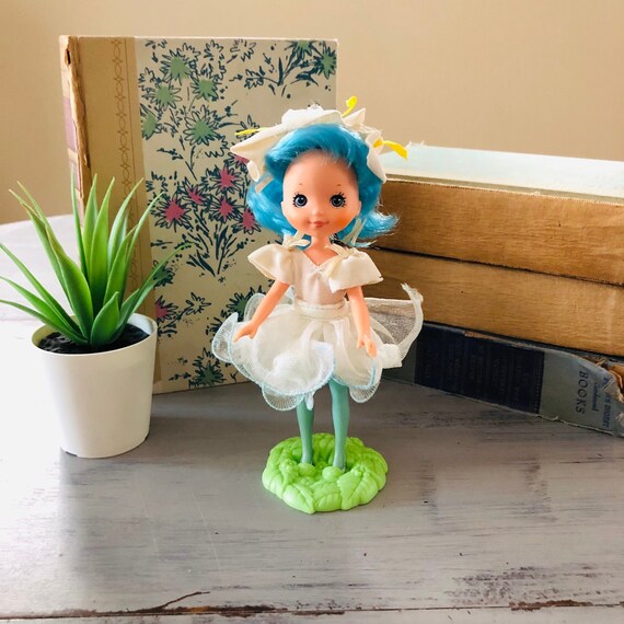 Vintage 1980 s Rose petal Place Lily Fair Doll 1984 Rose Petal Place Lily Fair Doll W Stand Retro Rose Petal Place Blue Doll Etsy UK
