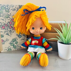 1983 Rainbow Brite Colour Pockets Mattel Playset for Plush