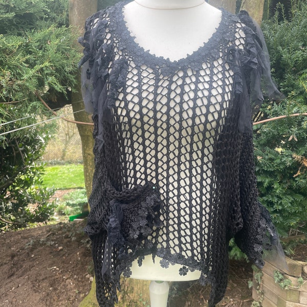 Pull en maille noir taille unique