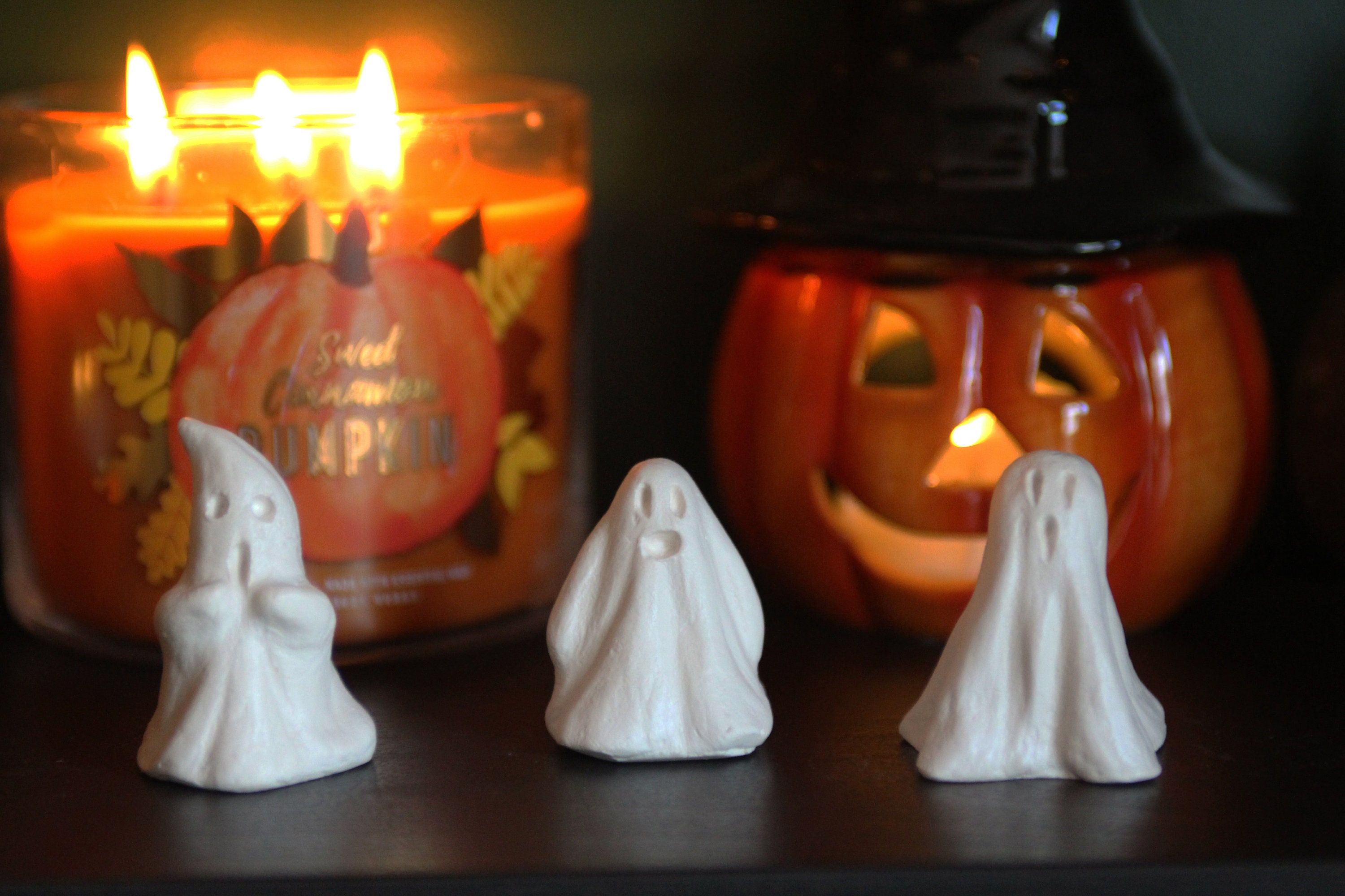 Mini Ghost Figurines pack of 3 Etsy