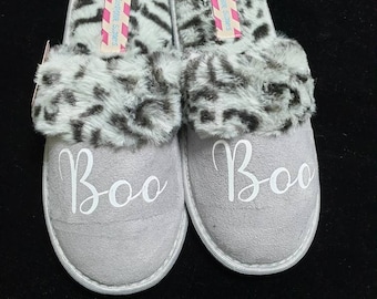 Personalised slippers,mule slippers gift,ladies birthday gifts,Mother’s Day gift,mum slippers,Nan