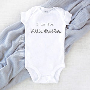 Little Brother Onesie®, L is for Little Brother, Baby Announcement, Pregnancy Announcement, Big Sister Brother Gift, Sibling Shirt, New Baby