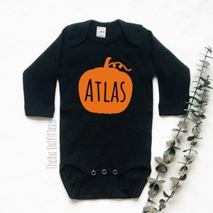Customized Halloween ONESIE®, Personalized Baby Gift, Pumpkin Onesie, Pumpkin Onesie, Pumpkin Name Onesie, Personalized Onesie, Baby Shower