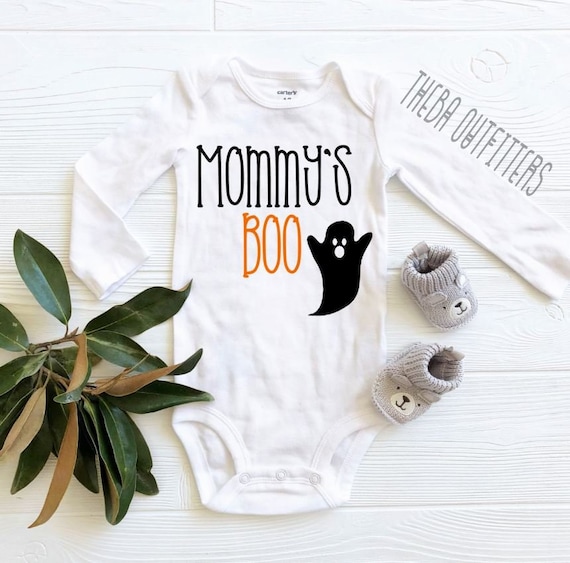 Baby Halloween ONESIE®, Mommy's Boo Onesie, First Halloween Outfit, Baby Halloween Onesie, Baby Halloween Shirt, Fall Onesie, Baby Costume