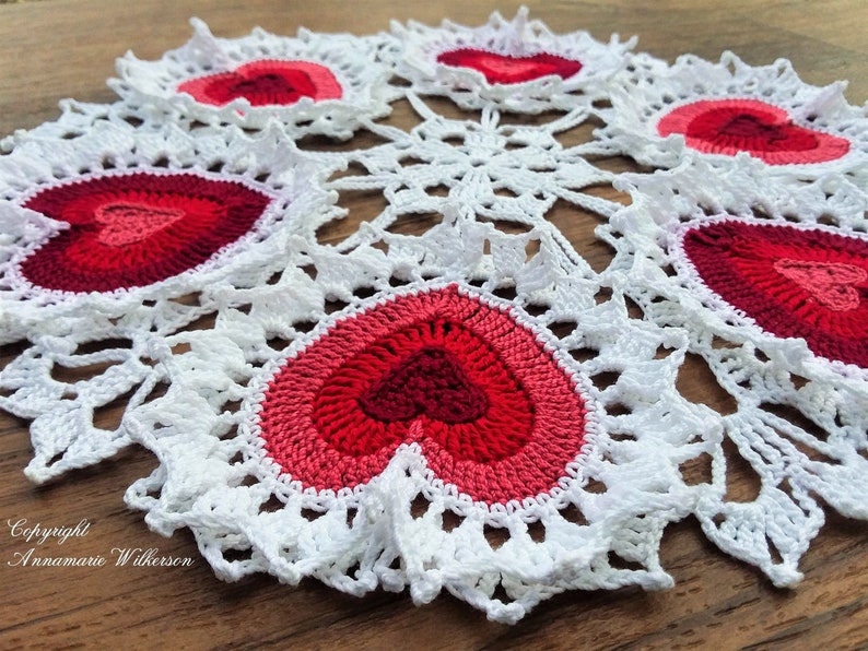 PATTERNValentine Heart Crochet Doily PDF PatternTéléchargement instantanéComplet écrit en termes anglais américainsConception originaleAmour image 3