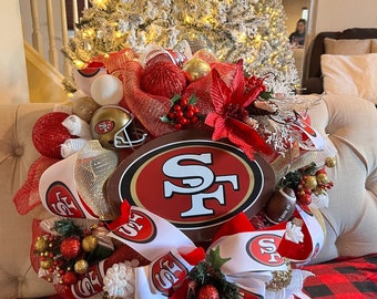 Corona navideña de los 49ers