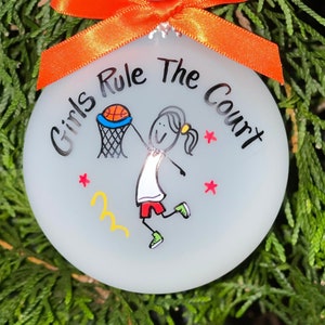 Girls Basketball Team Ornament - Personalized Christmas ornament for female sports - High school team - Gift For Daughter