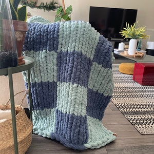 Grobstrick Babydecke | Babydecke gestrickt | Gemütliches Kinderzimmer Essential