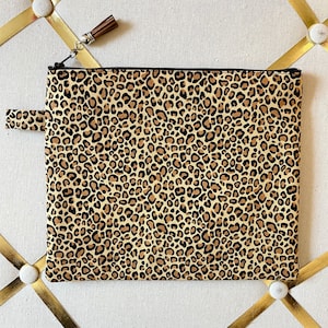 Cheetah Print Zipper Pouch | Makeup Bag | Cosmetic Bag