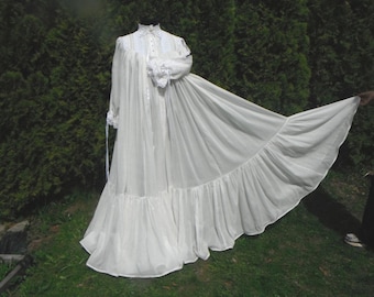 THE VICTORIAN KATE