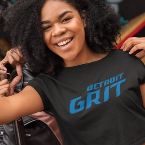 T-shirt court Grit Detroit Football Hard Knocks